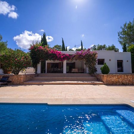 Villa Tegui Is A Luxury Villa Close To San Rafael And 10 Min Drive To Ibiza Town And San Antonio San Rafael De Sa Creu Luaran gambar