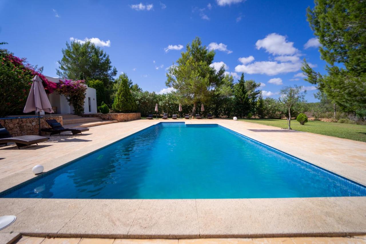 Villa Tegui Is A Luxury Villa Close To San Rafael And 10 Min Drive To Ibiza Town And San Antonio San Rafael De Sa Creu Luaran gambar